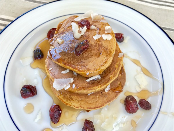 Spiced Pumpkin Protein Pancakes - the perfect healthy pre-workout breakfast for fall!