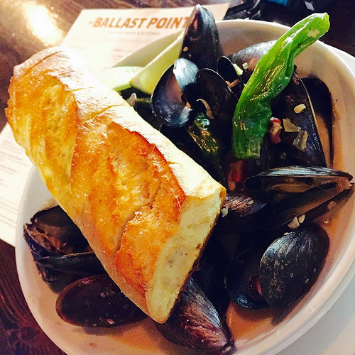 Ballast Point mussels