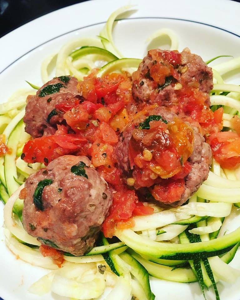 spinach-meatball-zoodles
