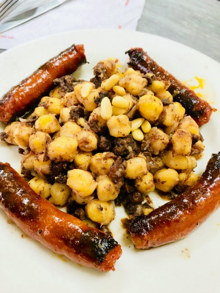 Butifarra christorra y secas - blood sausage and another cured sausage mixed with white kidney beans - at La Cova Fumada in Barcelona