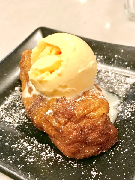 Torrija con crema Catalana at Bar del Pla in Barcelona