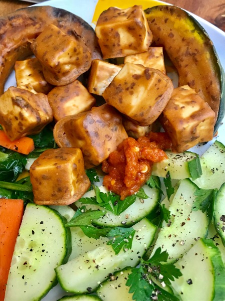 Sriracha Peanut Tofu