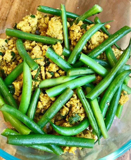 Turmeric ground turkey and french green beans